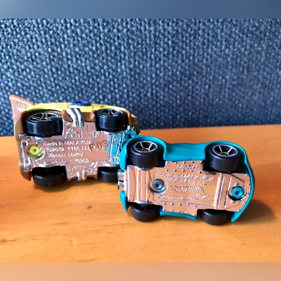 Lot MATTEL Character Cars Teen Titans Go Spongebob Plankton Maleficent Vehicles - Picture 13 of 14